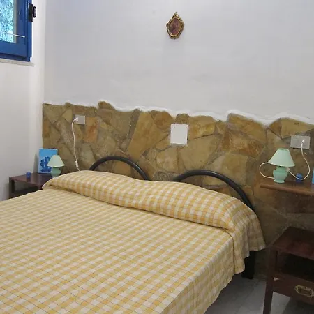 Casa Vacanze Sardina Lägenhet *