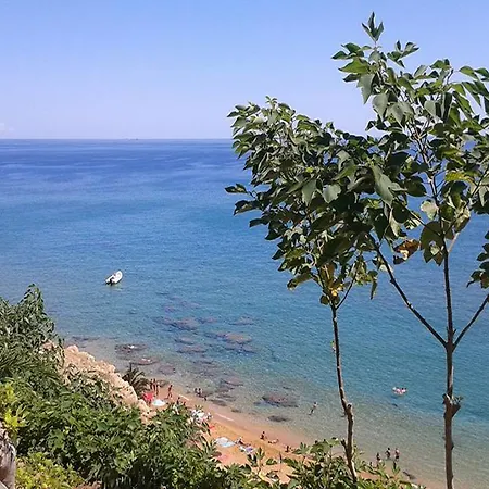 Casa Vacanze Sardina Ovile la Marina